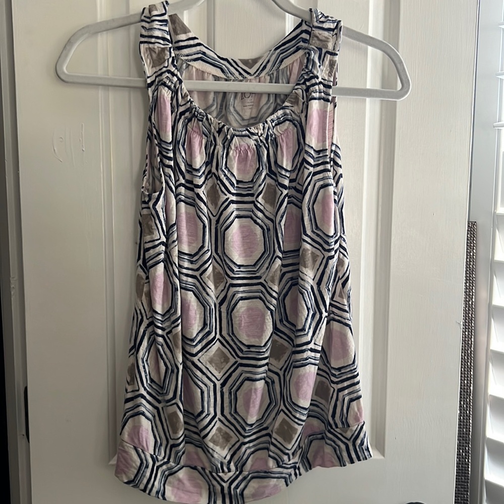 Loft geometric sleeveless blouse